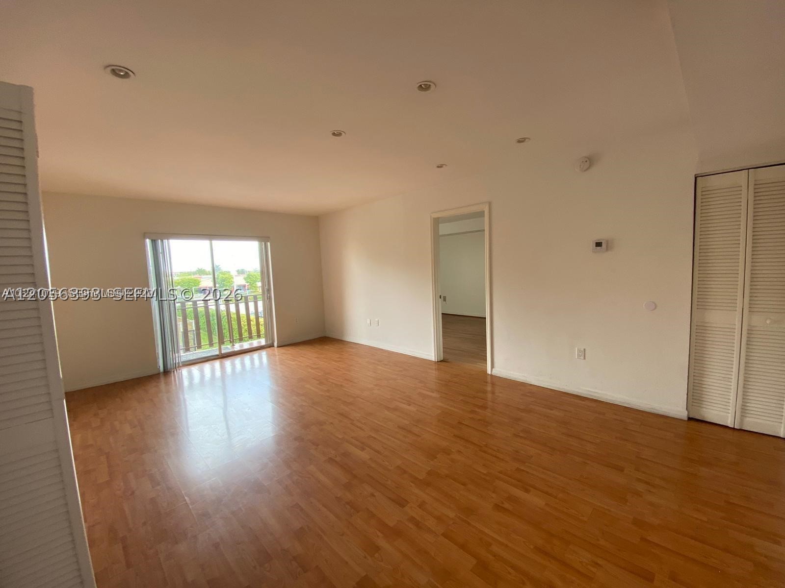 4713 Nw 7th St 306-1 Property Photo 2