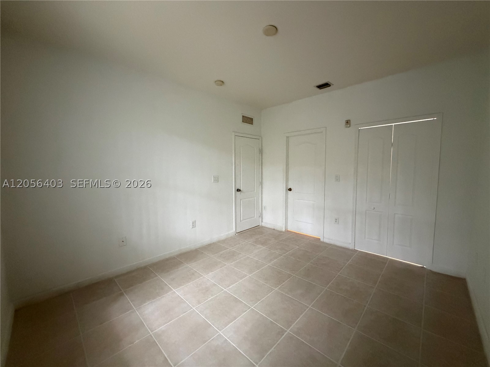 1661 Se 28th St 204 Property Photo 19
