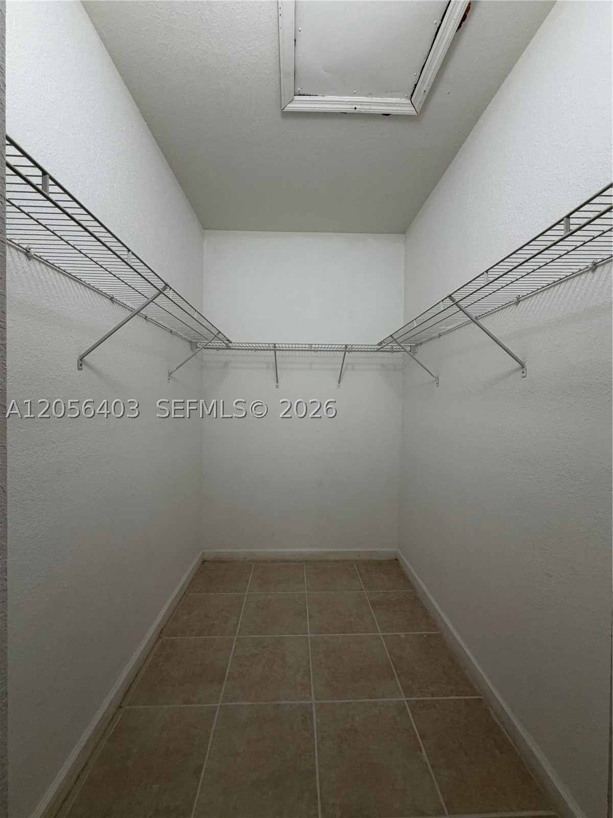 1661 Se 28th St 204 Property Photo 23
