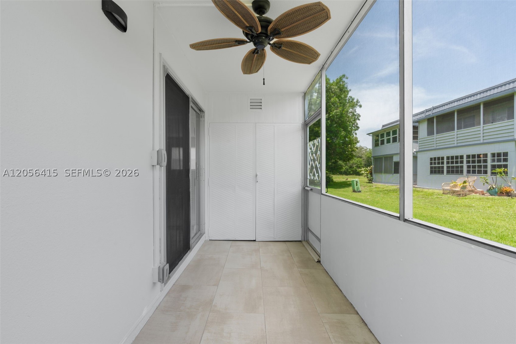 631 N Saxony N N Property Photo 14