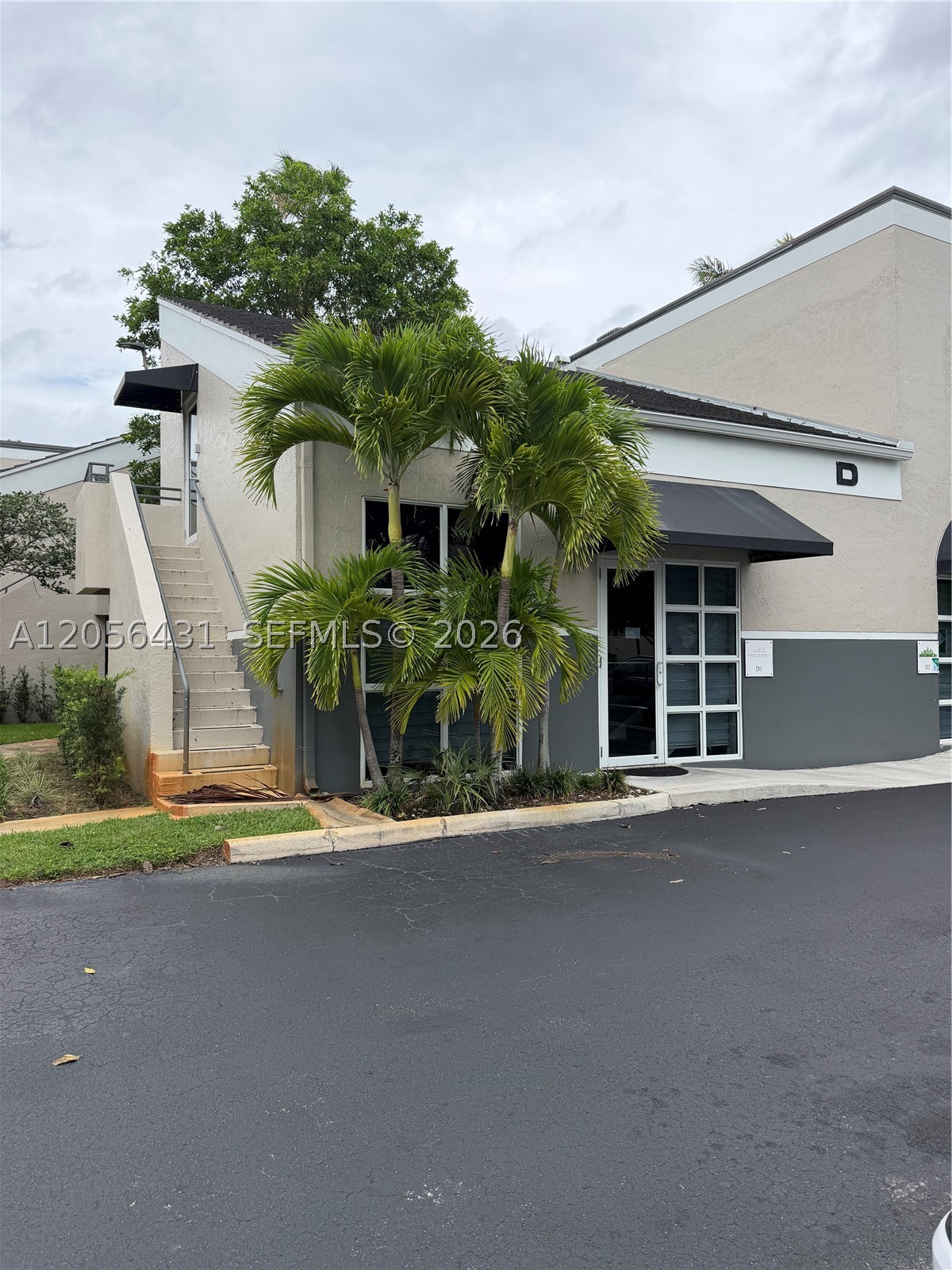 13200 SW 128th St D1 Property Photo 1
