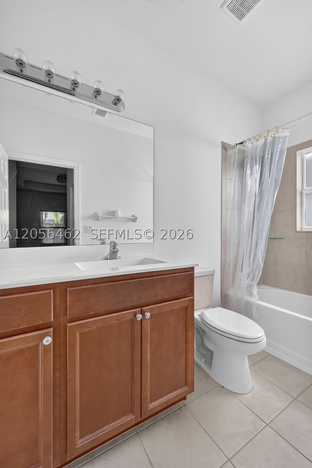 236 Se 32nd Ave Property Photo 16