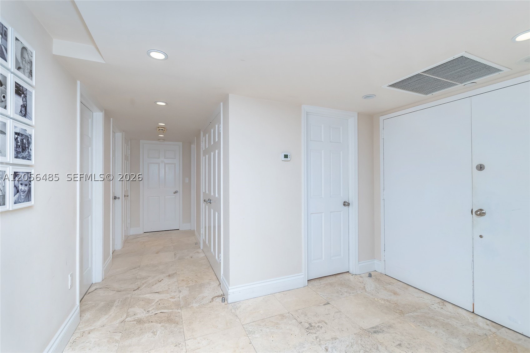199 Ocean Lane Dr 201 Property Photo 14