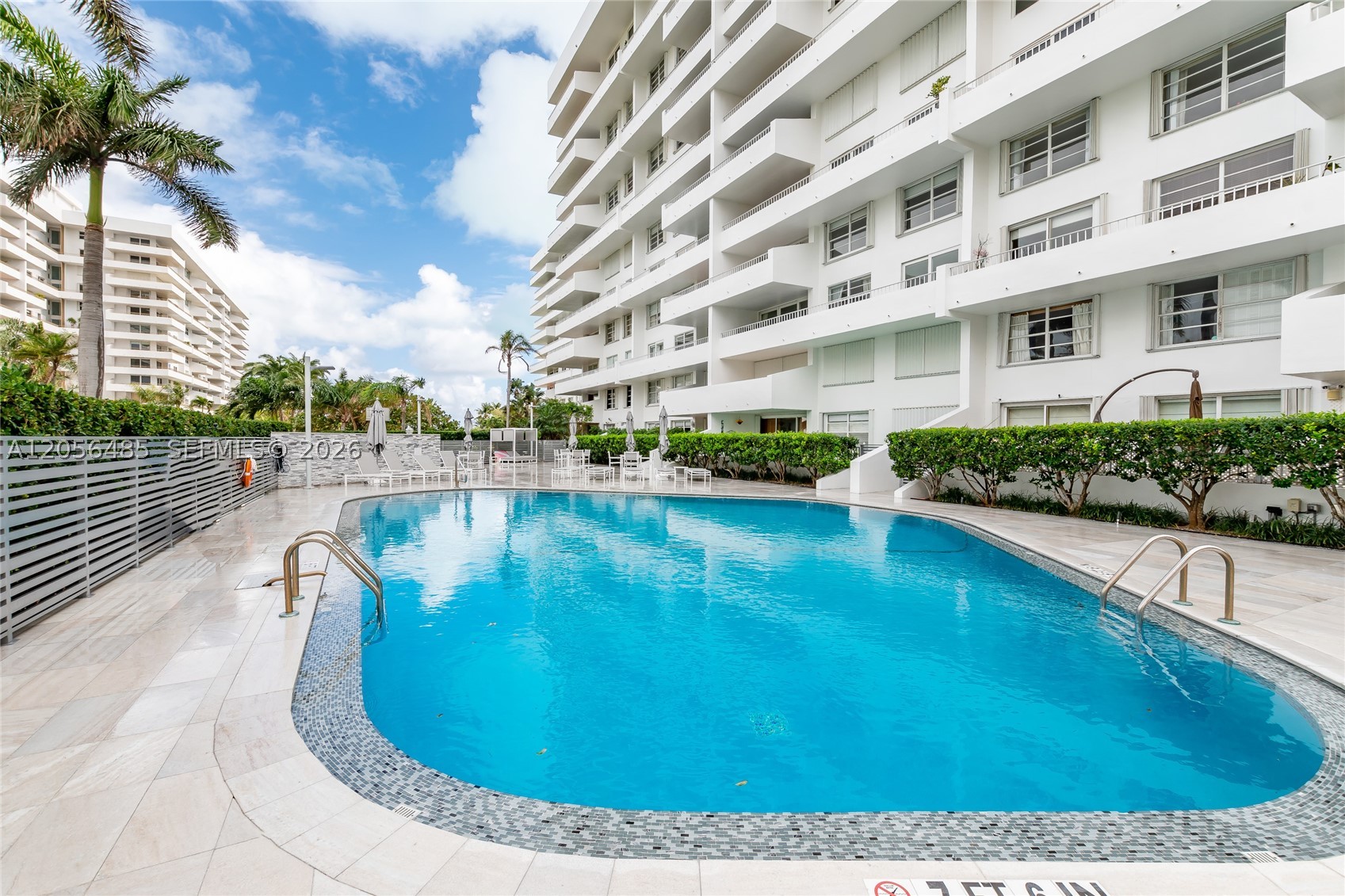 199 Ocean Lane Dr 201 Property Photo 26