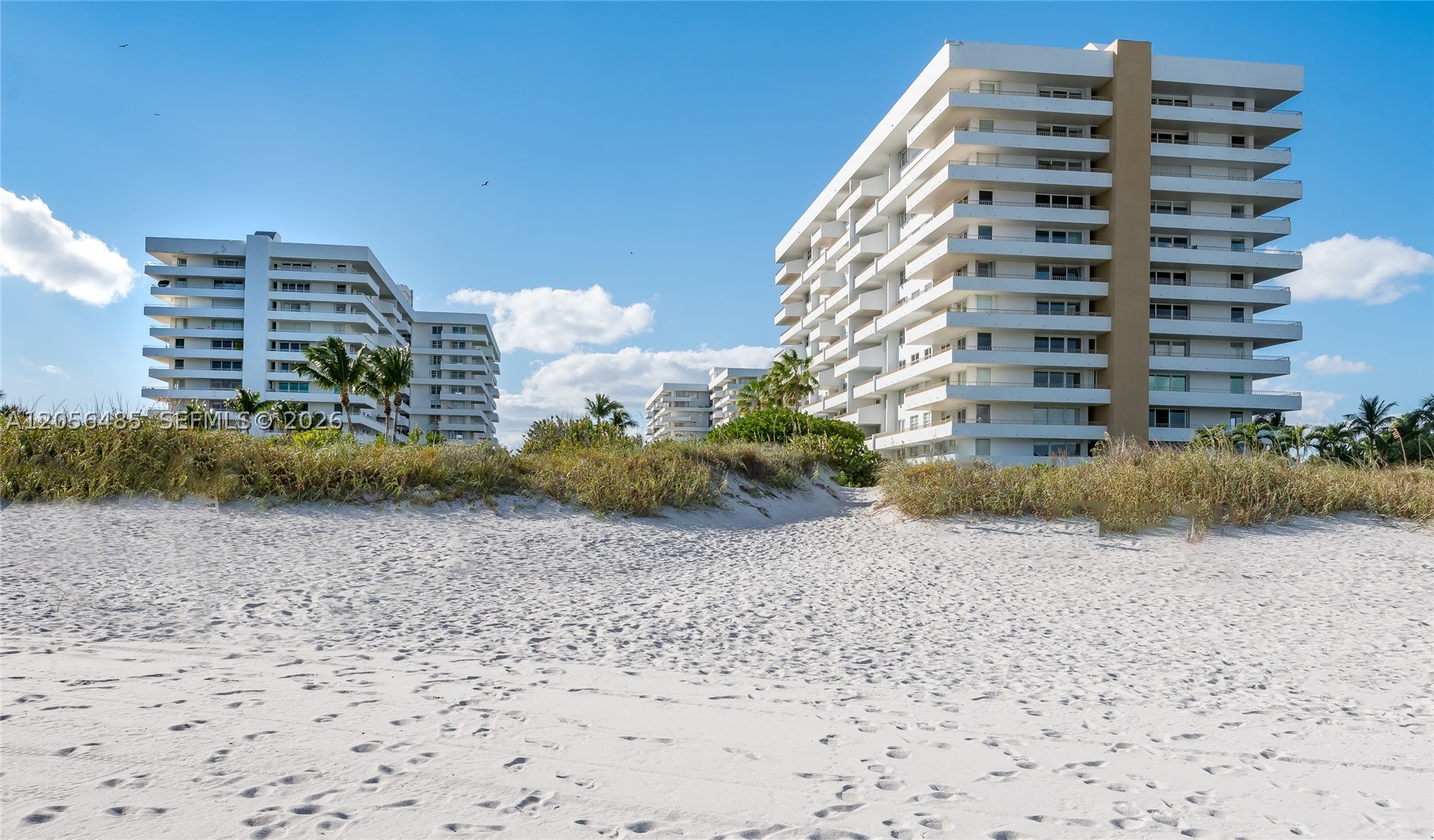199 Ocean Lane Dr 201 Property Photo 34