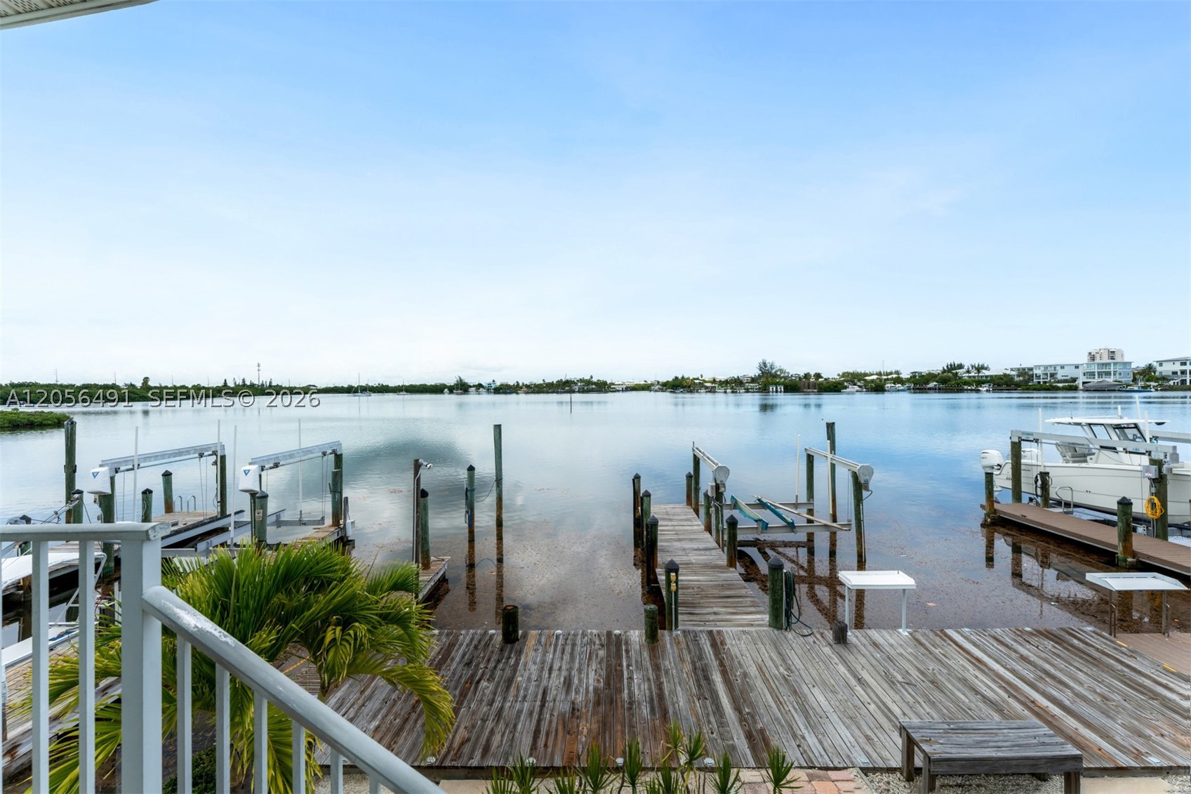 46 Sadowski Cswy Property Photo 19