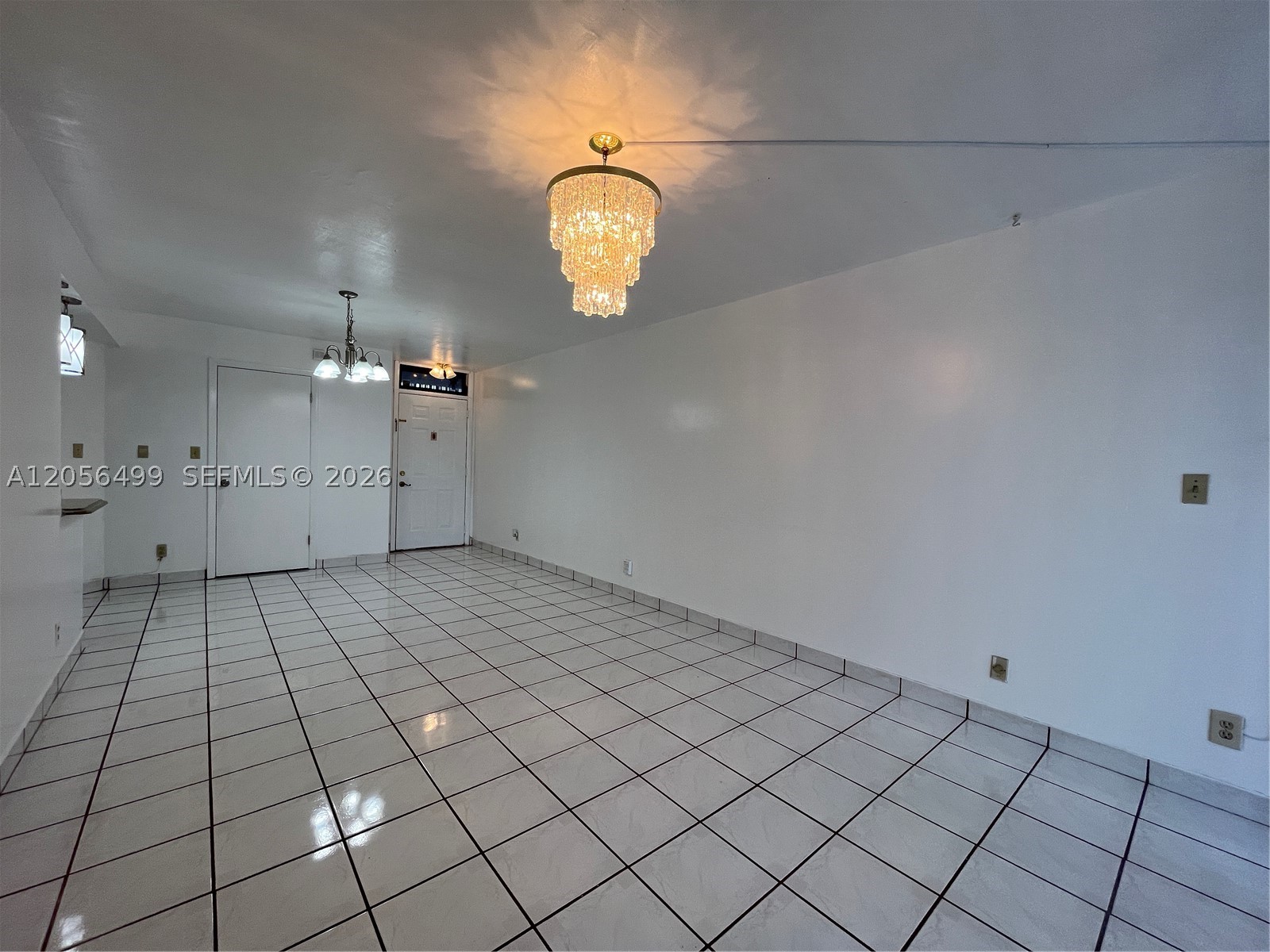 215 Lake Pointe Dr 104 Property Photo 8