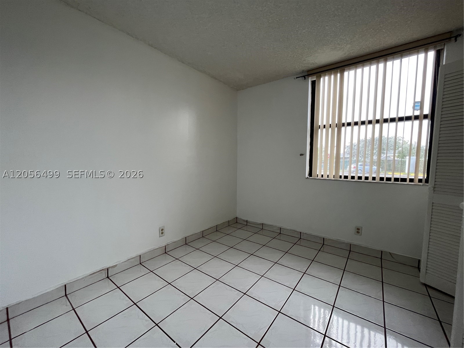 215 Lake Pointe Dr 104 Property Photo 10