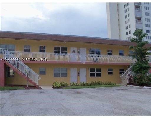 2121 N Ocean Blvd 1 Property Photo 1