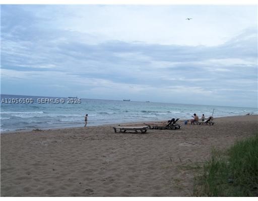 2121 N Ocean Blvd 1 Property Photo 5