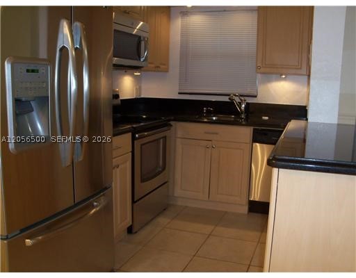 2121 N Ocean Blvd 1 Property Photo 13