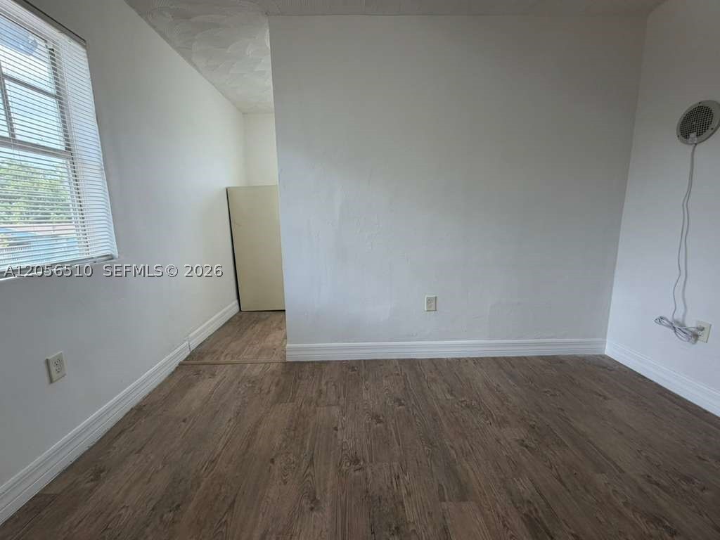 1510 Nw 68th St 6 Property Photo 2