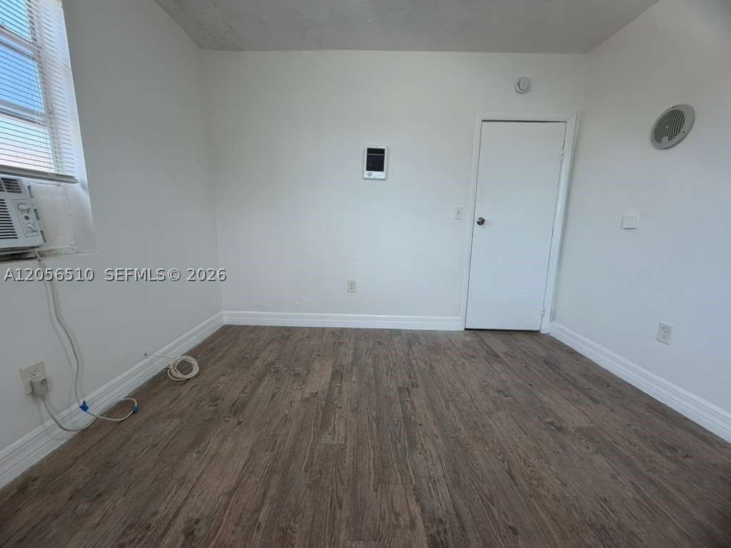 1510 Nw 68th St 6 Property Photo 9