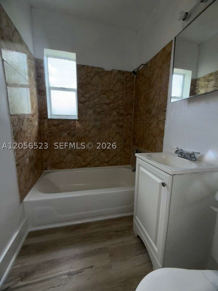 1510 Nw 68th St 9 Property Photo 13