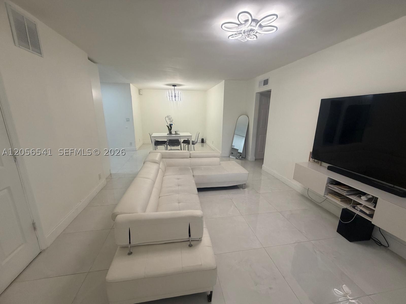 12811 Sw 43rd Dr 114-a Property Photo 12