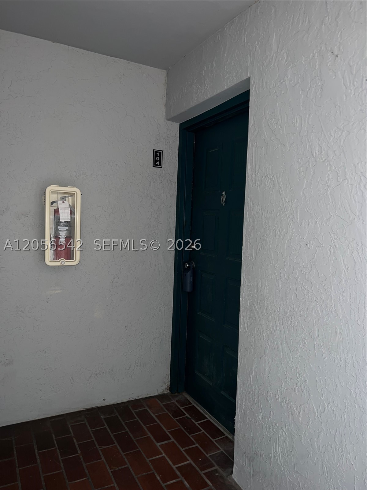 7235 Nw 179th St 104 Property Photo 2