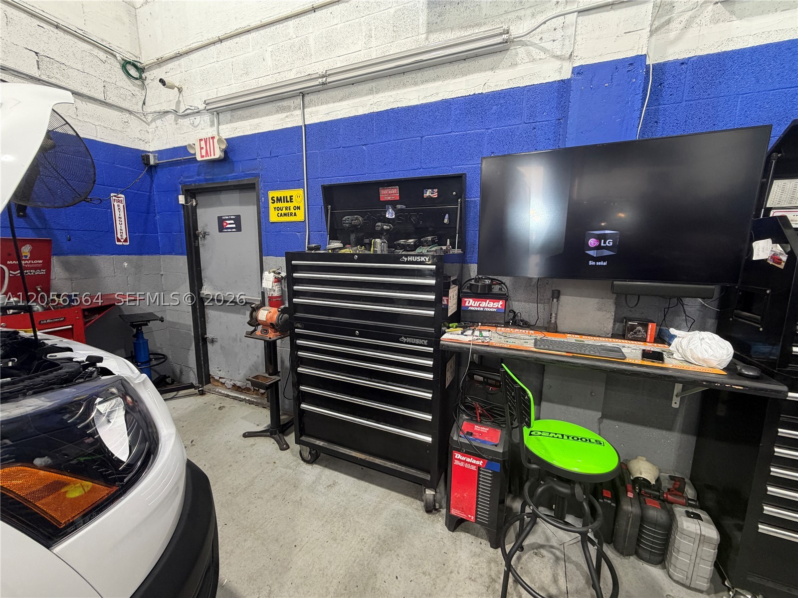 Mechanic Shop Nw For Sale Property Photo 8