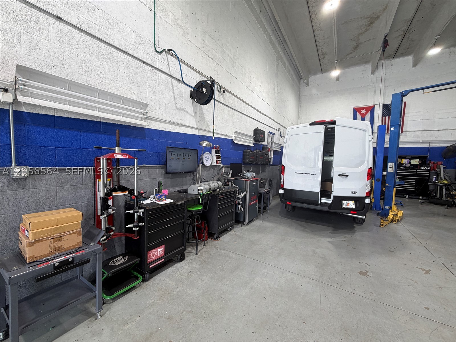 Mechanic Shop Nw For Sale Property Photo 10