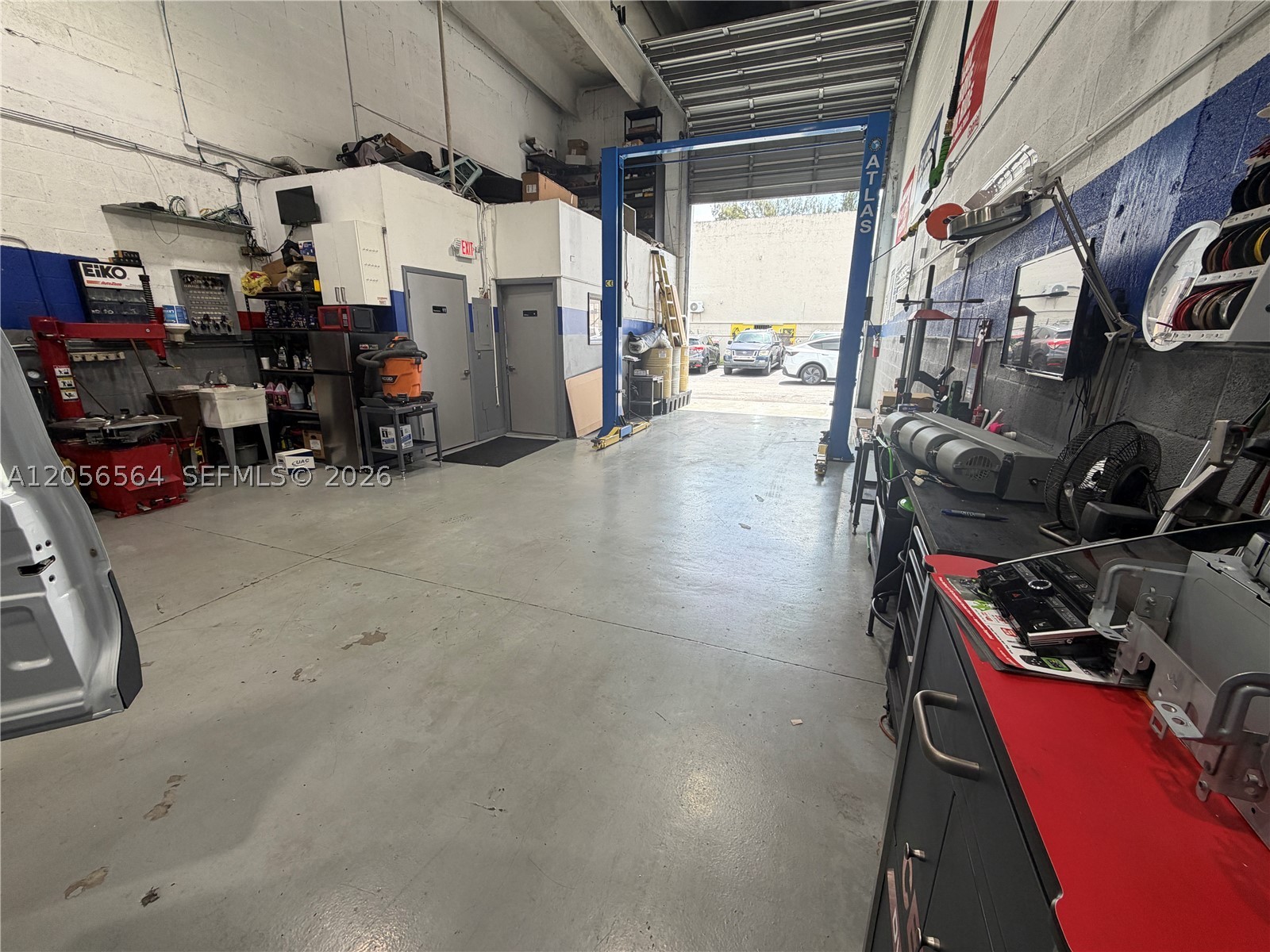 Mechanic Shop Nw For Sale Property Photo 12