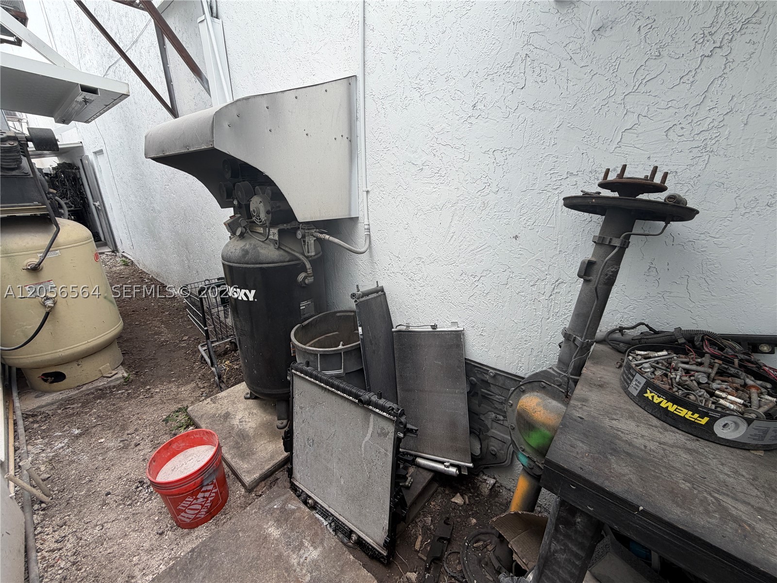 Mechanic Shop Nw For Sale Property Photo 18