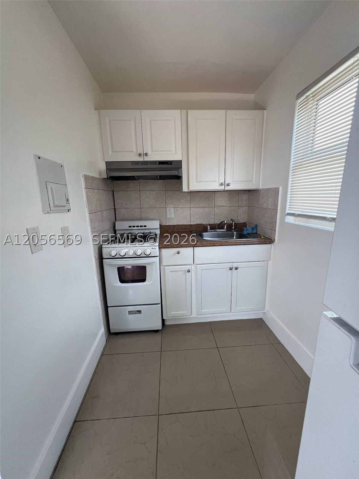 1281 Nw 60th St 6 Property Photo 11