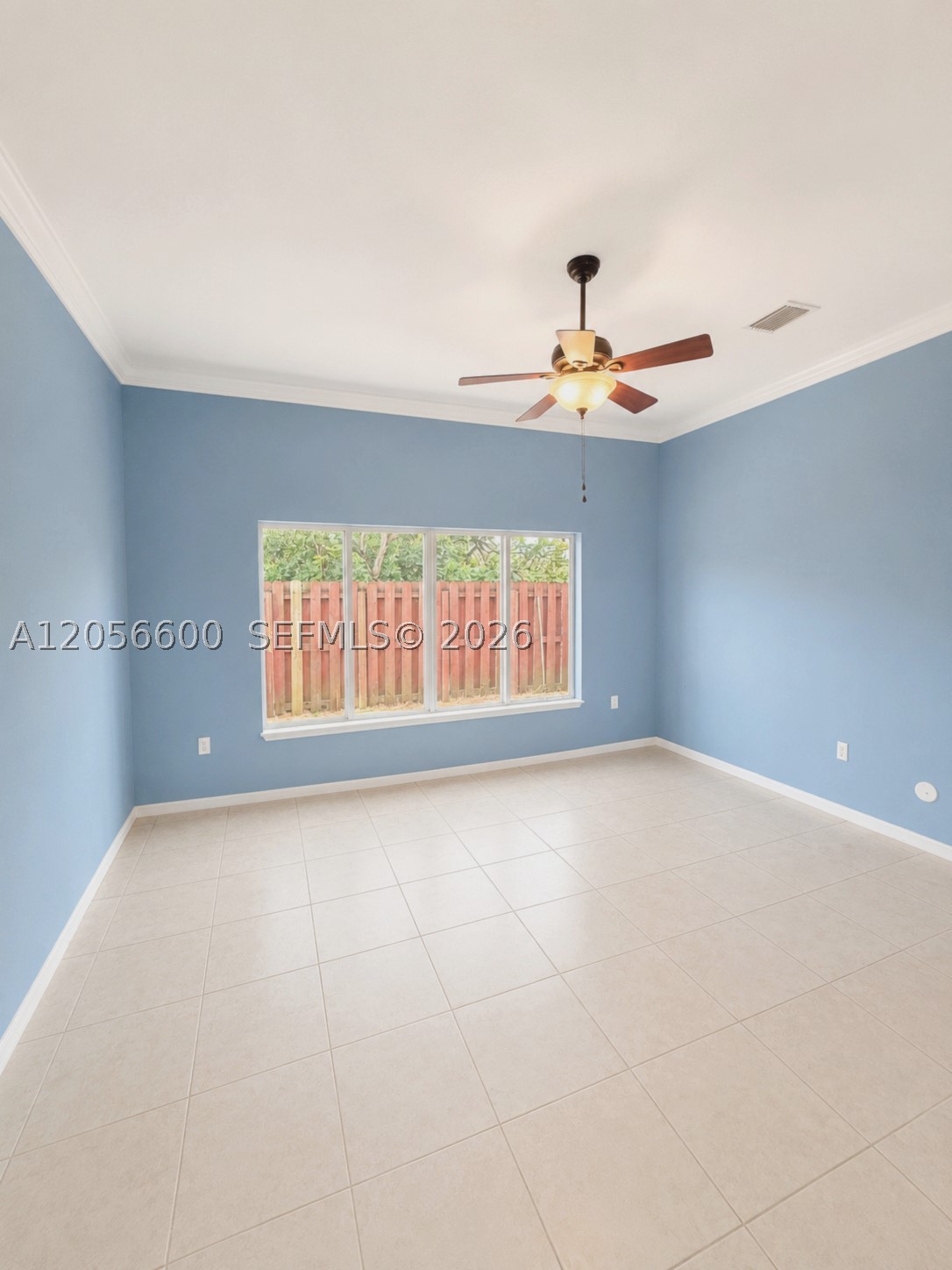 1690 Se 24th Ct Property Photo 8