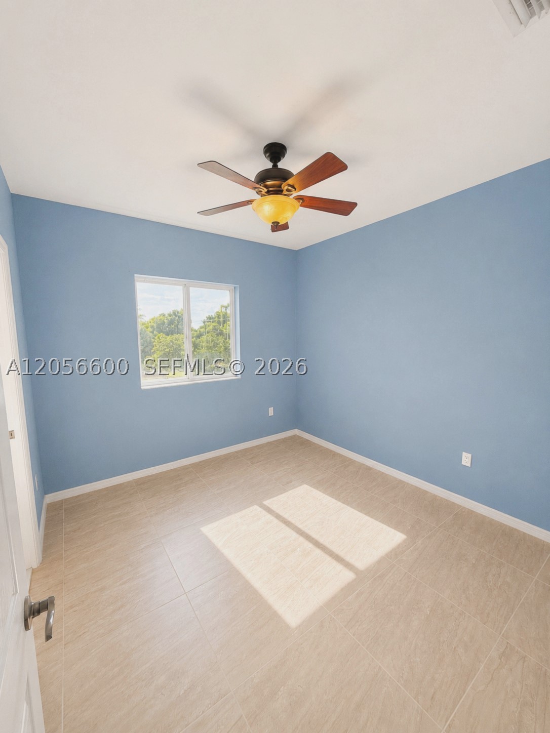 1690 Se 24th Ct Property Photo 16