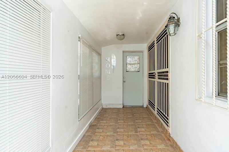 3438 Sw 2nd St Property Photo 3