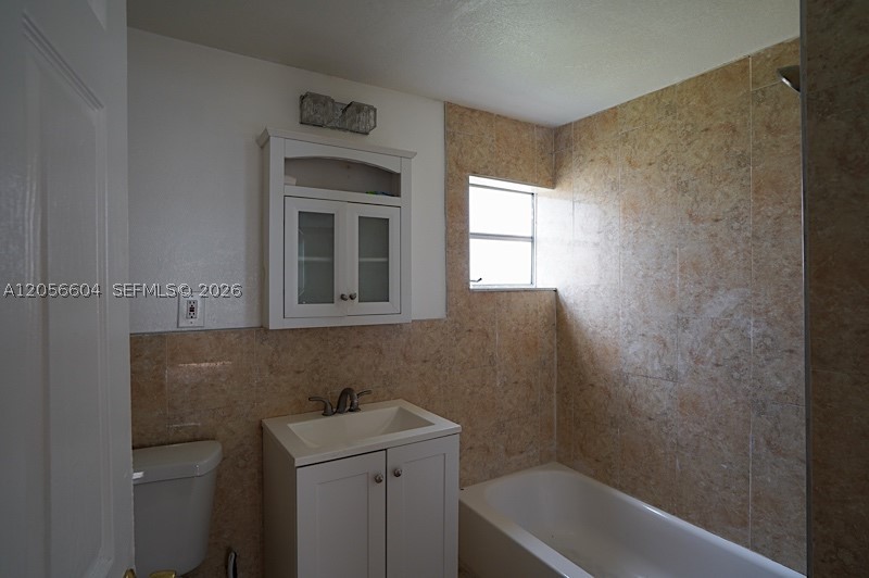 3438 Sw 2nd St Property Photo 49