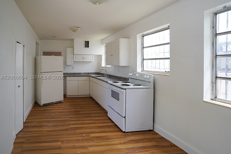 3438 Sw 2nd St Property Photo 54