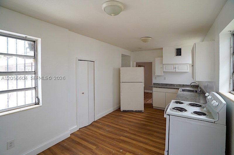 3438 Sw 2nd St Property Photo 55