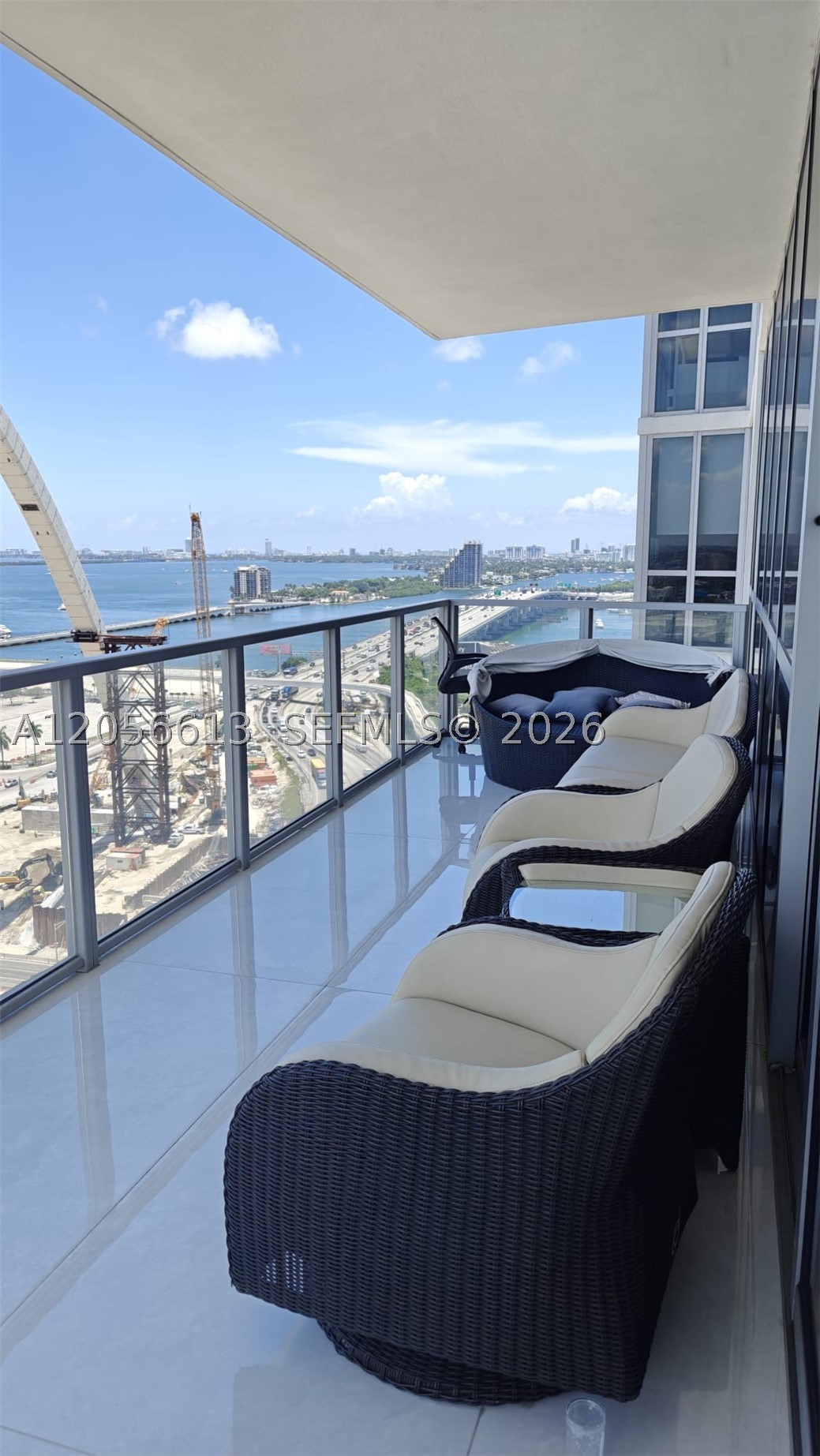1100 Biscayne Blvd 2106 Property Photo 9