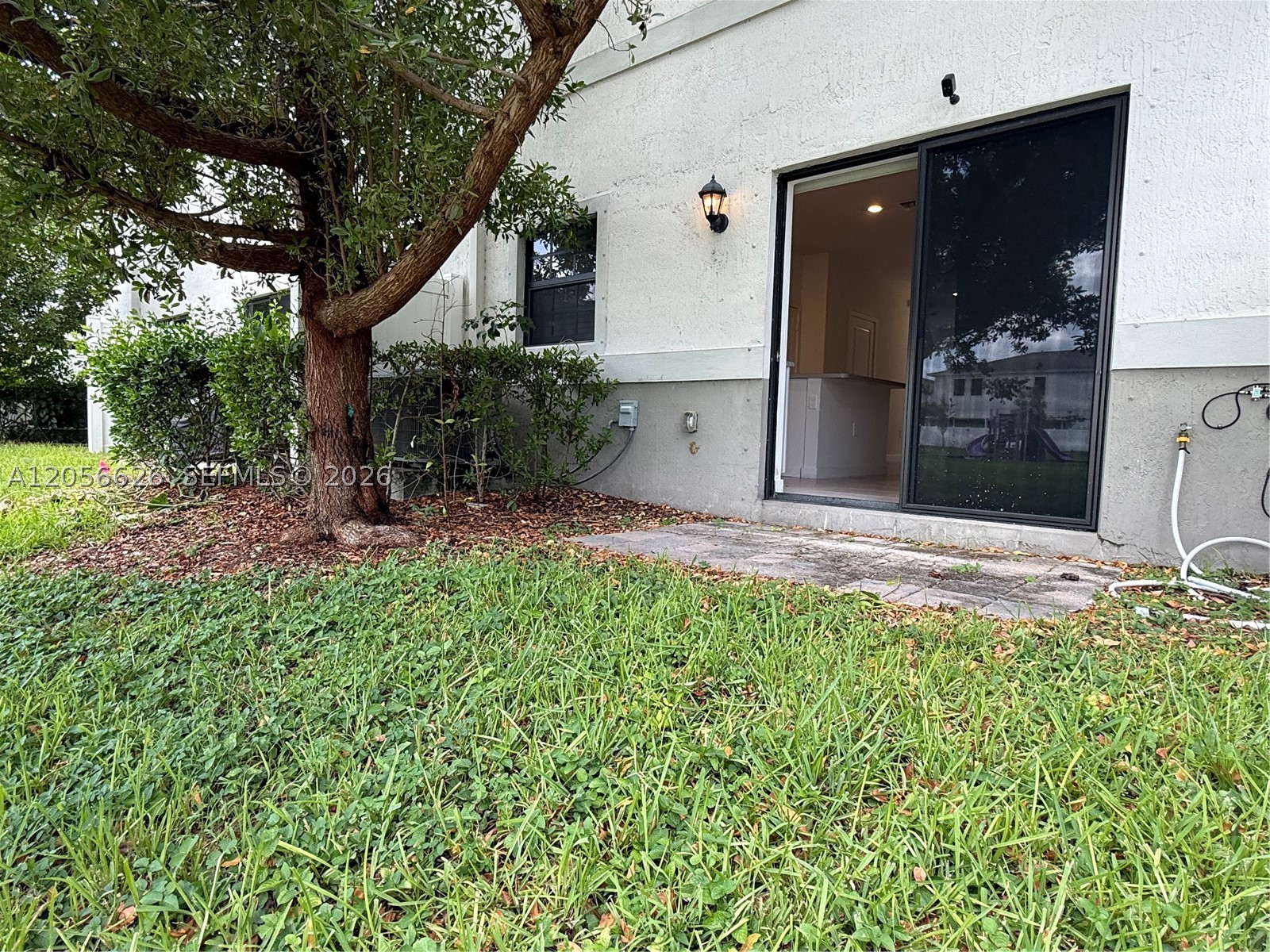 721 Sw 11th St Property Photo 8
