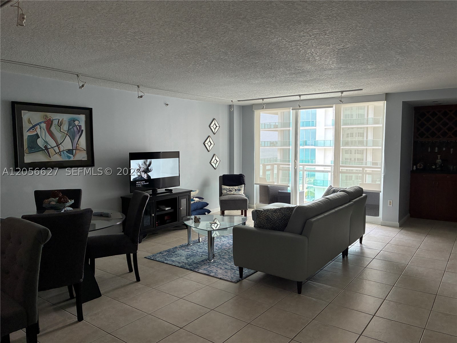6917 Collins Ave 1207 Property Photo 2