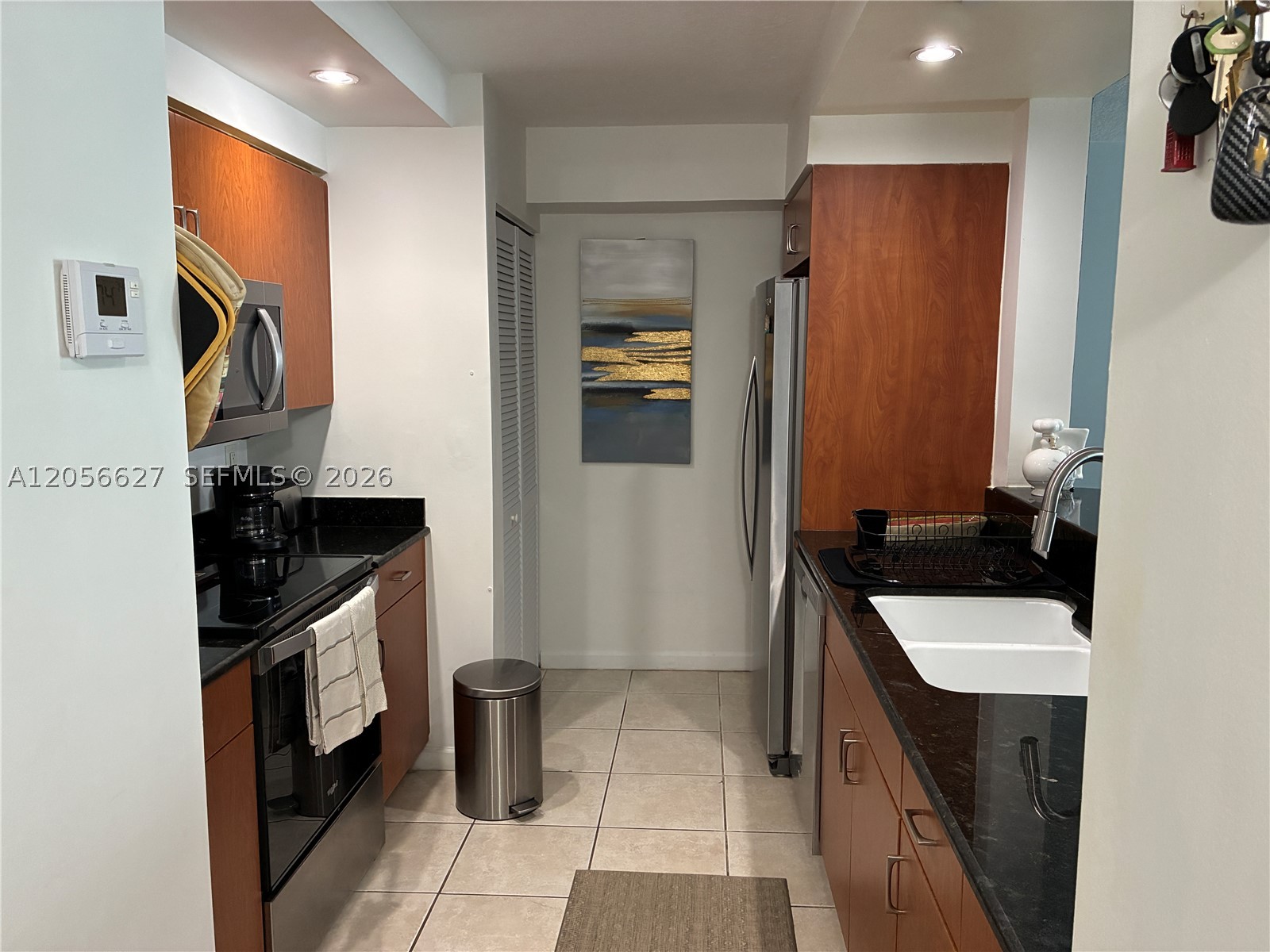 6917 Collins Ave 1207 Property Photo 4