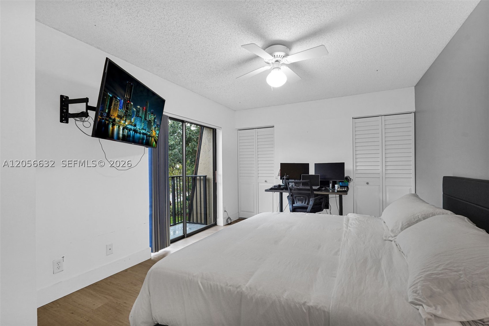 2603 Lakeview Ct Property Photo 17