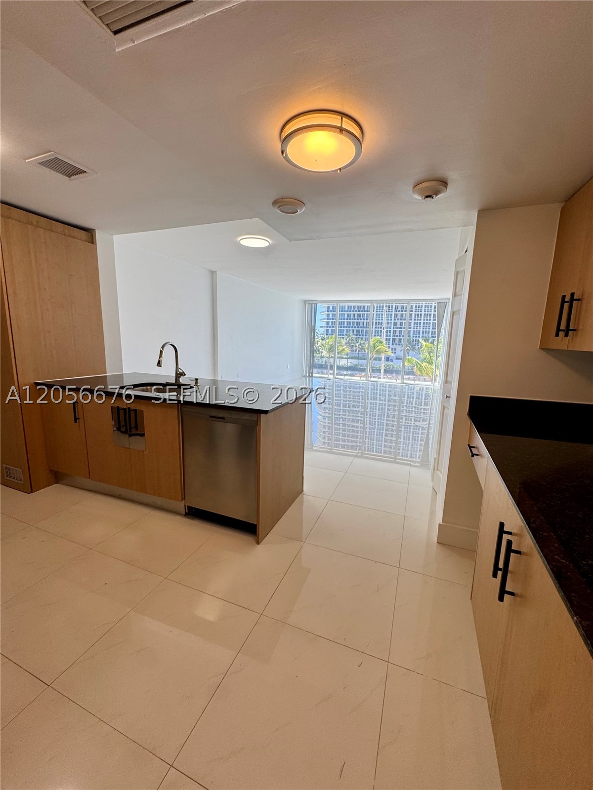 10275 Collins Ave 316 Property Photo 11