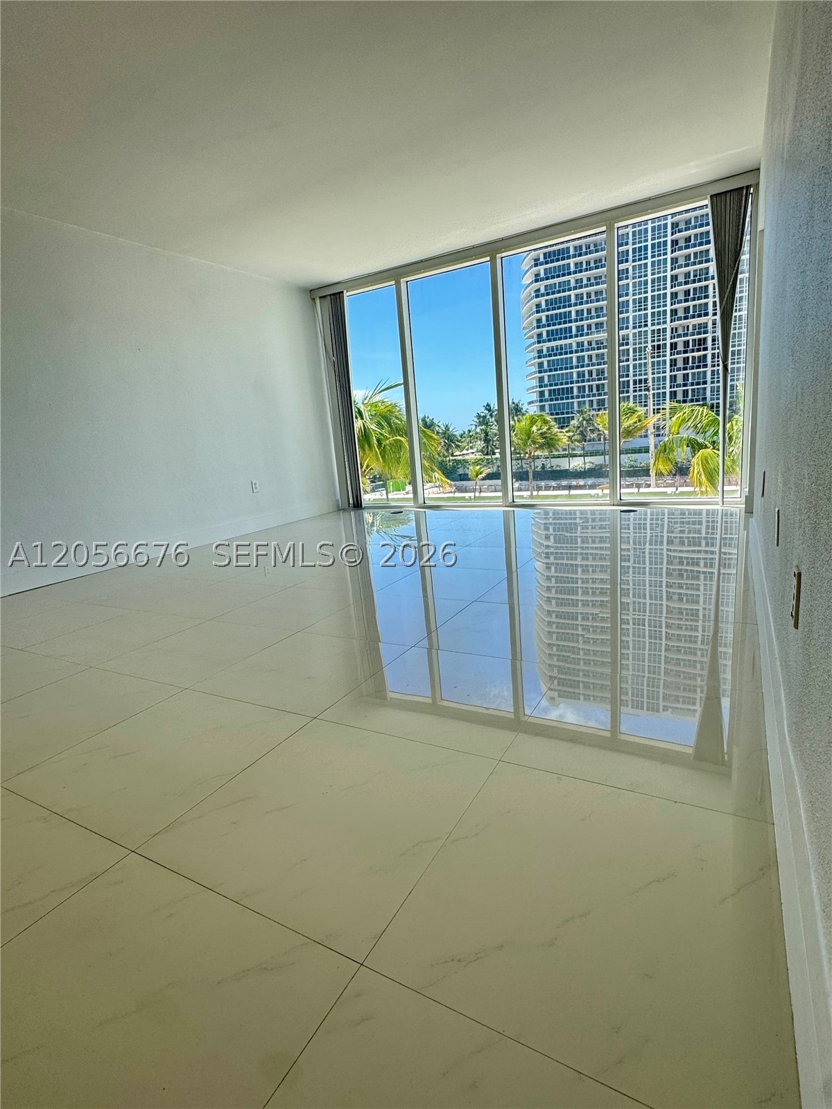 10275 Collins Ave 316 Property Photo 13