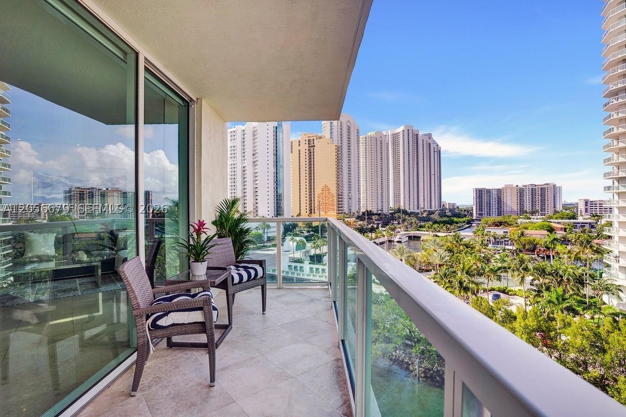 150 Sunny Isles Blvd 1-805 Property Photo 19