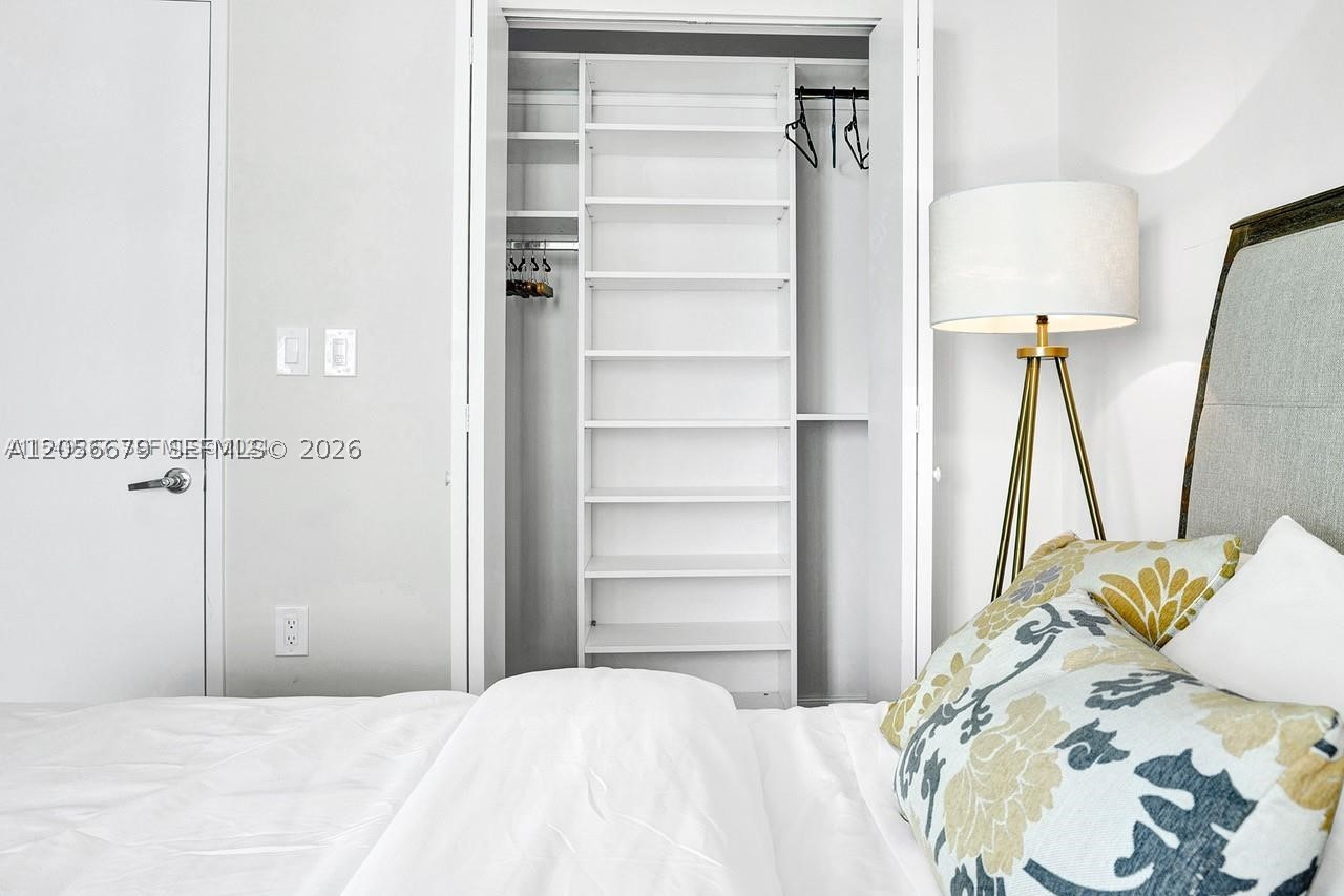 150 Sunny Isles Blvd 1-805 Property Photo 25