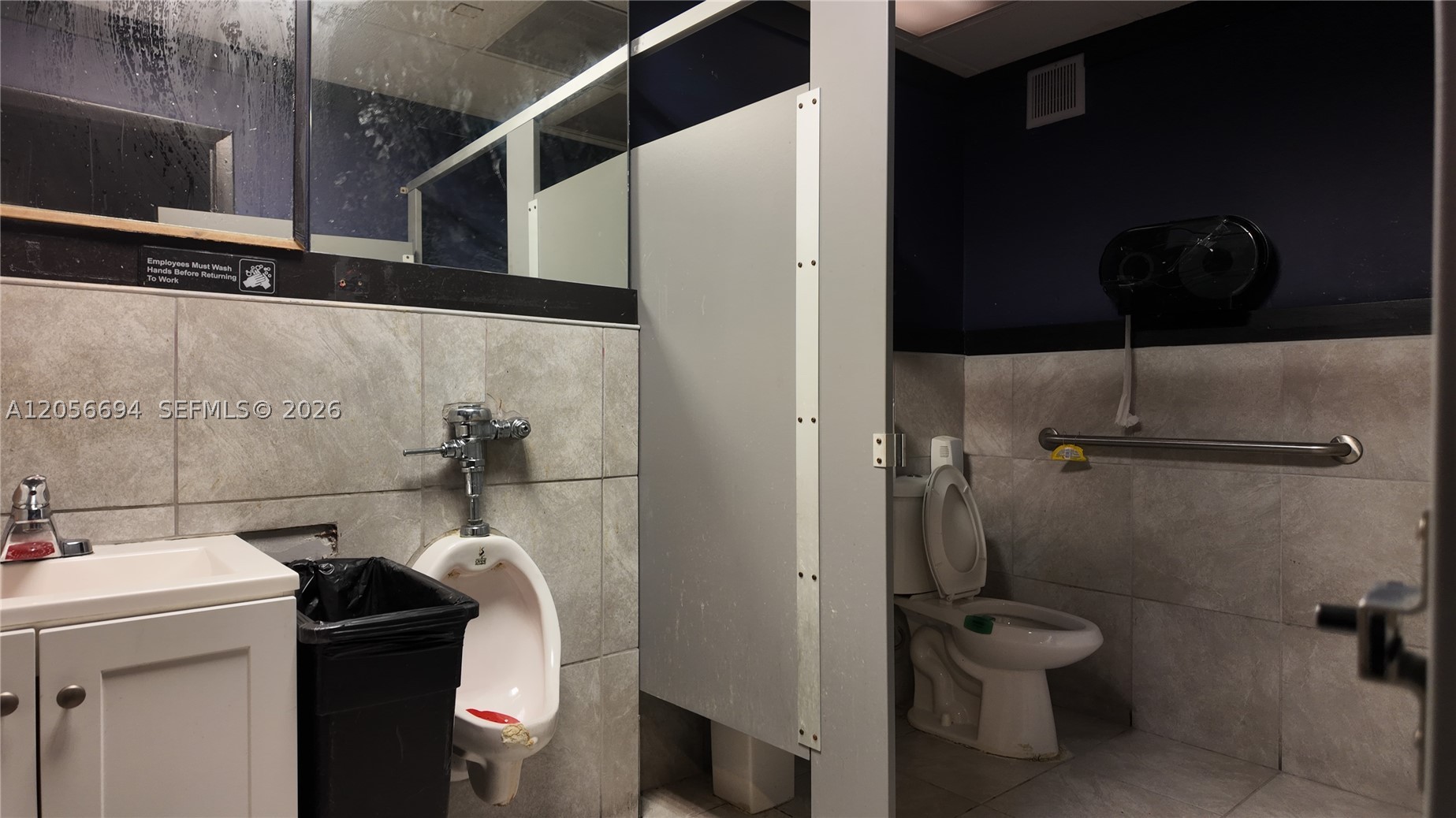 A12056694 Property Photo 7