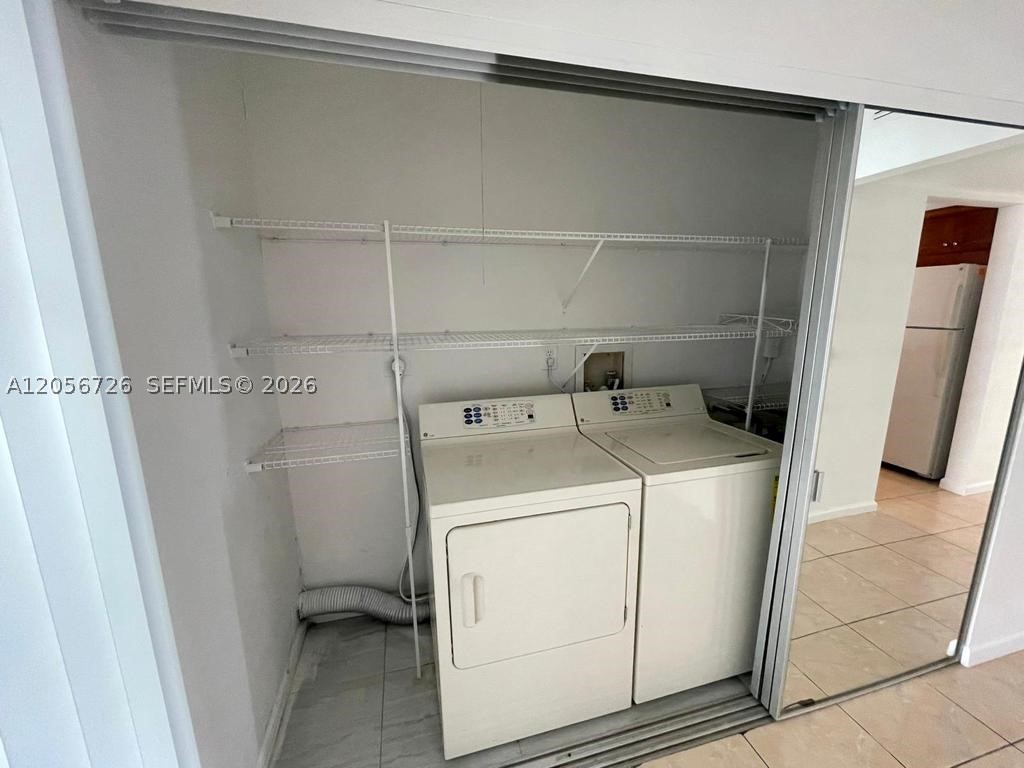 5020 Elmhurst Rd B Property Photo 23