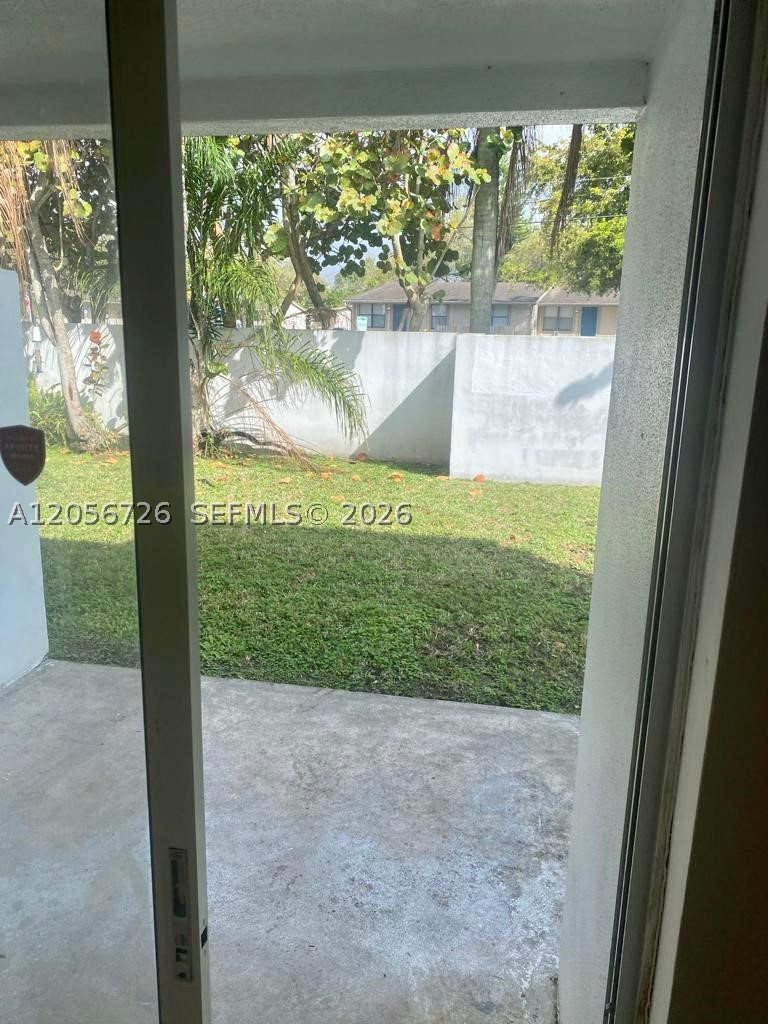 5020 Elmhurst Rd B Property Photo 24