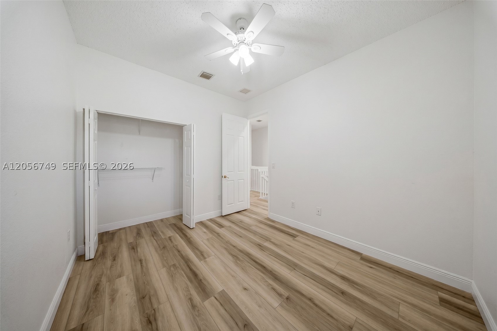 1037 Ne 42nd Pl Property Photo 17
