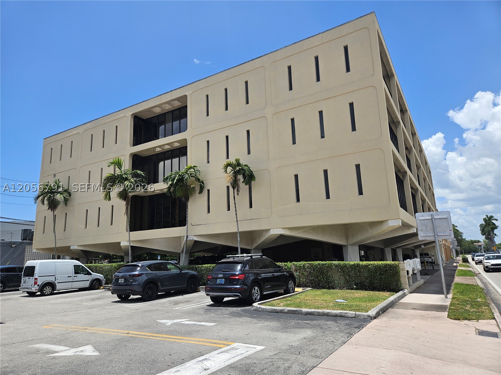 420 S Dixie Hwy Suite 2a2 Property Photo 5