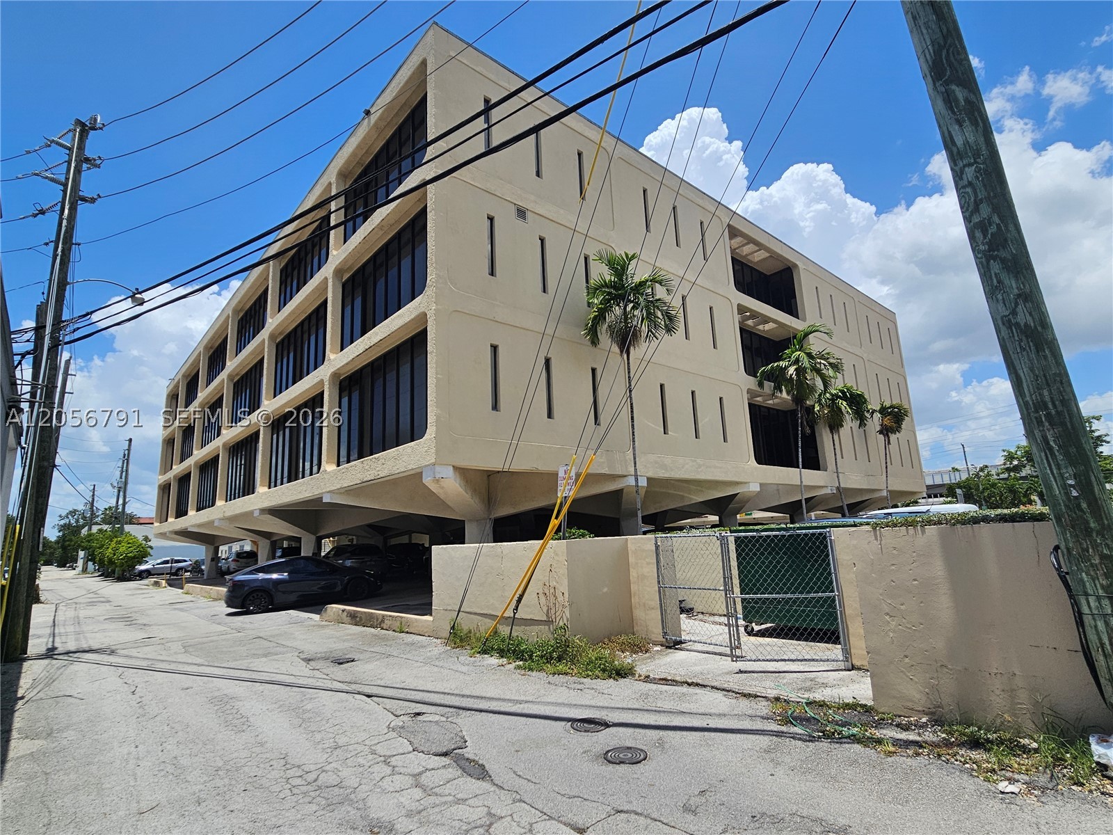 420 S Dixie Hwy Suite 2a2 Property Photo 7