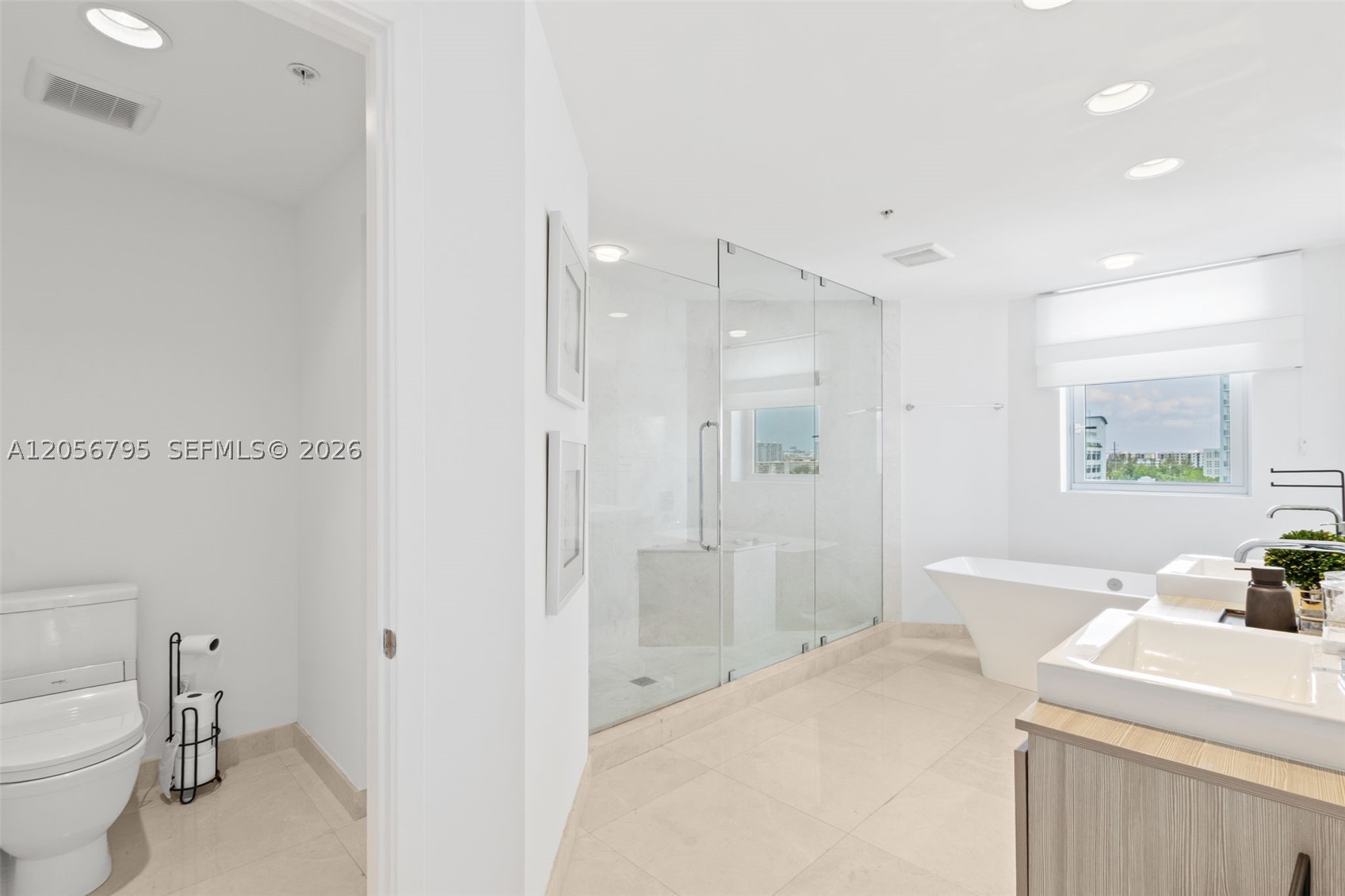 17111 Biscayne Blvd 603 Property Photo 12