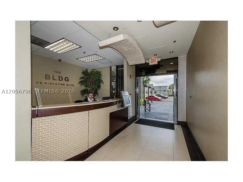 12550 Biscayne Blvd 403 Property Photo 4