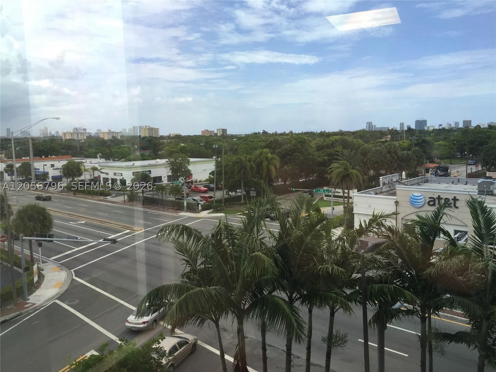 12550 Biscayne Blvd 403 Property Photo 6