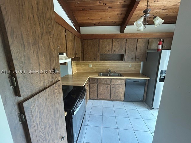 115 Fox Rd 2-41 Property Photo 11